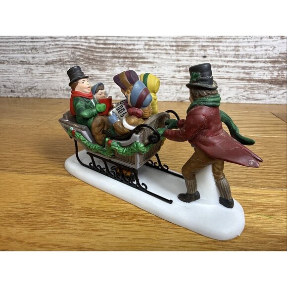 Dept 56 Caroling with Cratchit Family 58396 Heritage Village  Christmas Carol - Picture 6 of 13